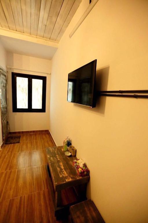Nhat Nam Hotel Dalat Bagian luar foto